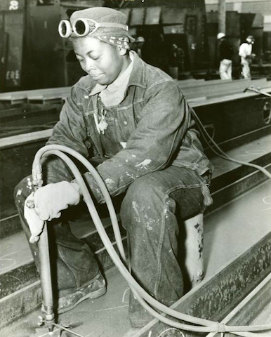 The Great Migration Black woman working in the Richmond shipyards. Many blacks moved North to find jobs in the North as the war raged and men were scarce.