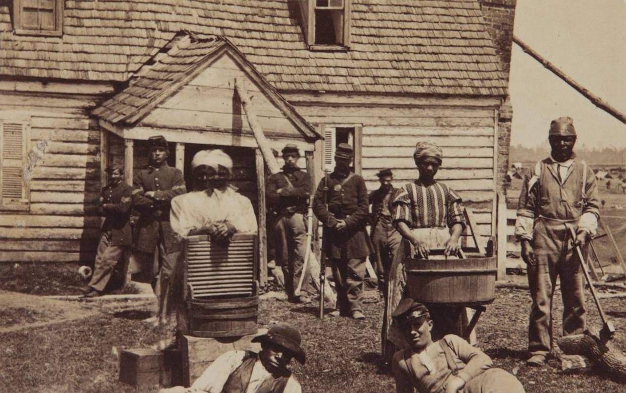 union-troops-freed-slaves