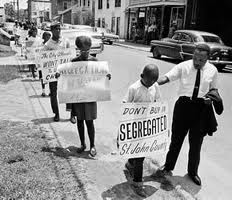 Dr. KIng encouraging young demonstrators during civil rights protests in St Augustine in 1964