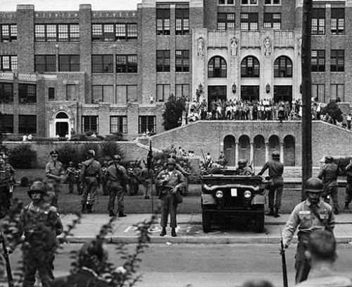 civil rights Little Rock Central 1957 with 101 Airborne