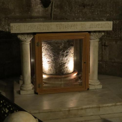isreal Church of the Holy Sepulchre - column on which Jesus bound (1)