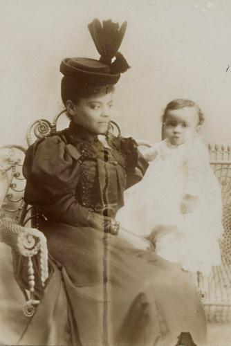 women power ida b wells and child